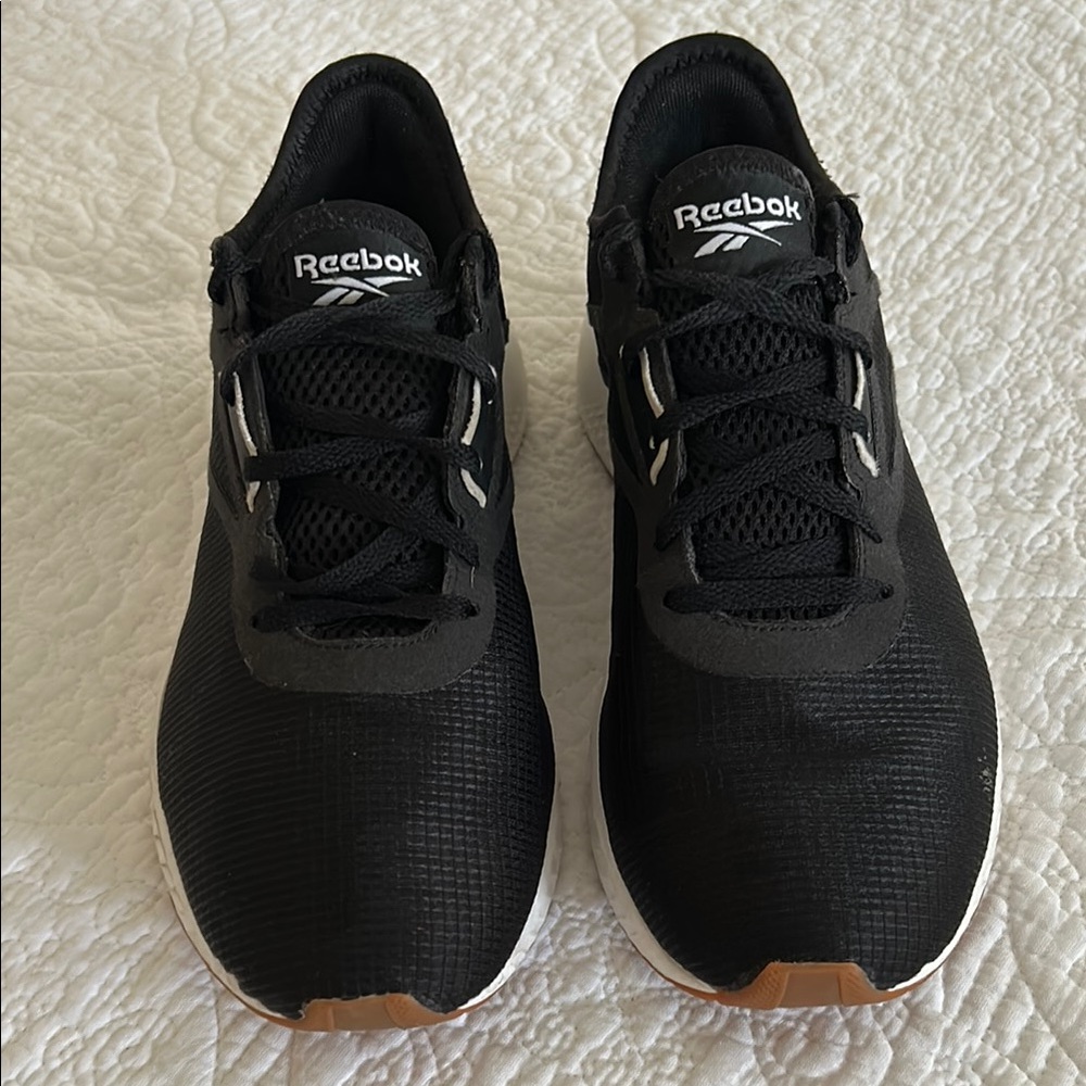 Reebok black running shoes. FlashFilm. Womens